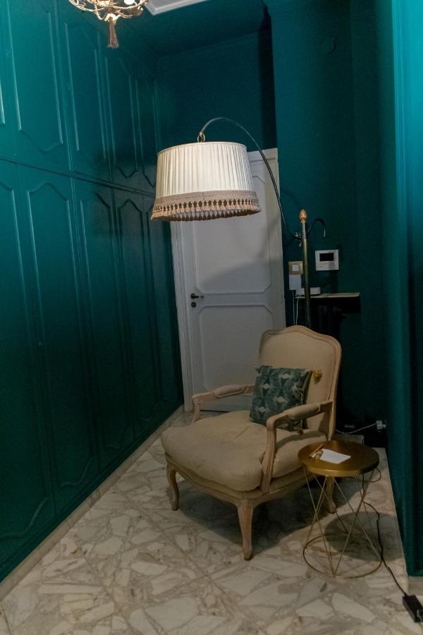 Interno 9 Hotel Bari Luaran gambar