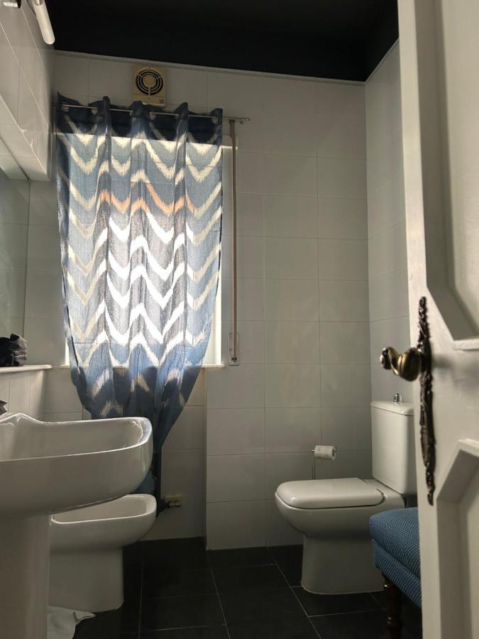 Interno 9 Hotel Bari Luaran gambar